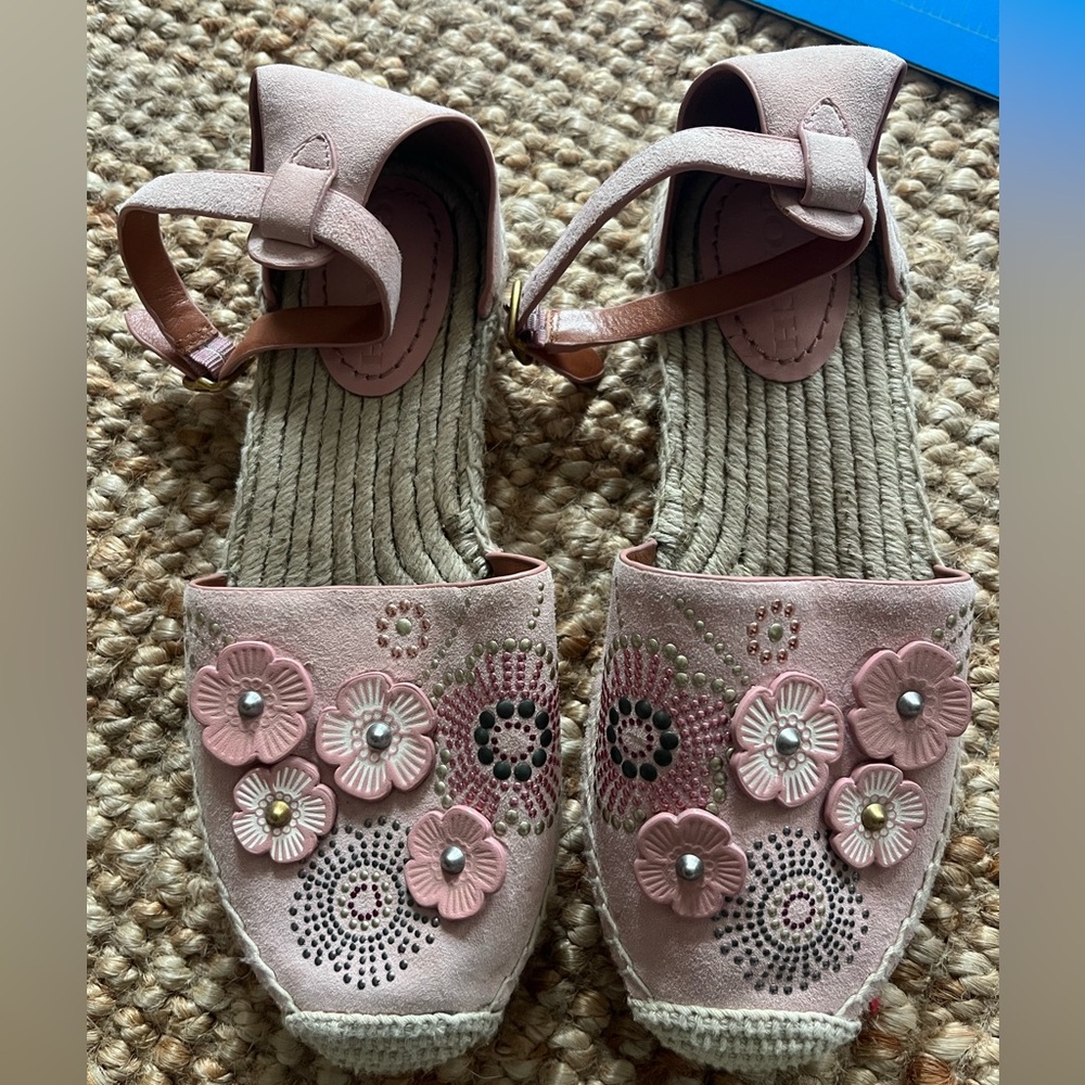 NWOT Coach Astor Ankle Strap Espadrille Flats - Pink Tea Rose - Size 6